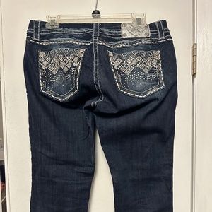 Miss Me Jeans-Mid Rise Easy Crop
